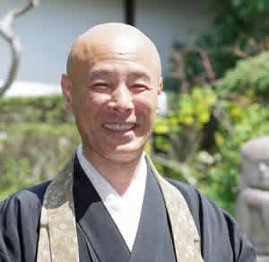 霊源院の竹内希元住職